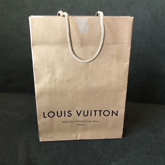 Louis Vuitton Gift Bag - Picture 3 of 4